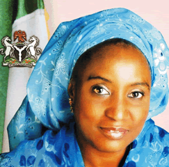 http://3.bp.blogspot.com/_O5S81JkhlP4/SyHu6Rzi_BI/AAAAAAAAAXE/BWo7bftWOQU/s400/1st_lady.png